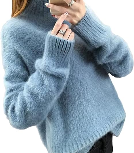 Flauschiger Rollkragenpullover für Damen