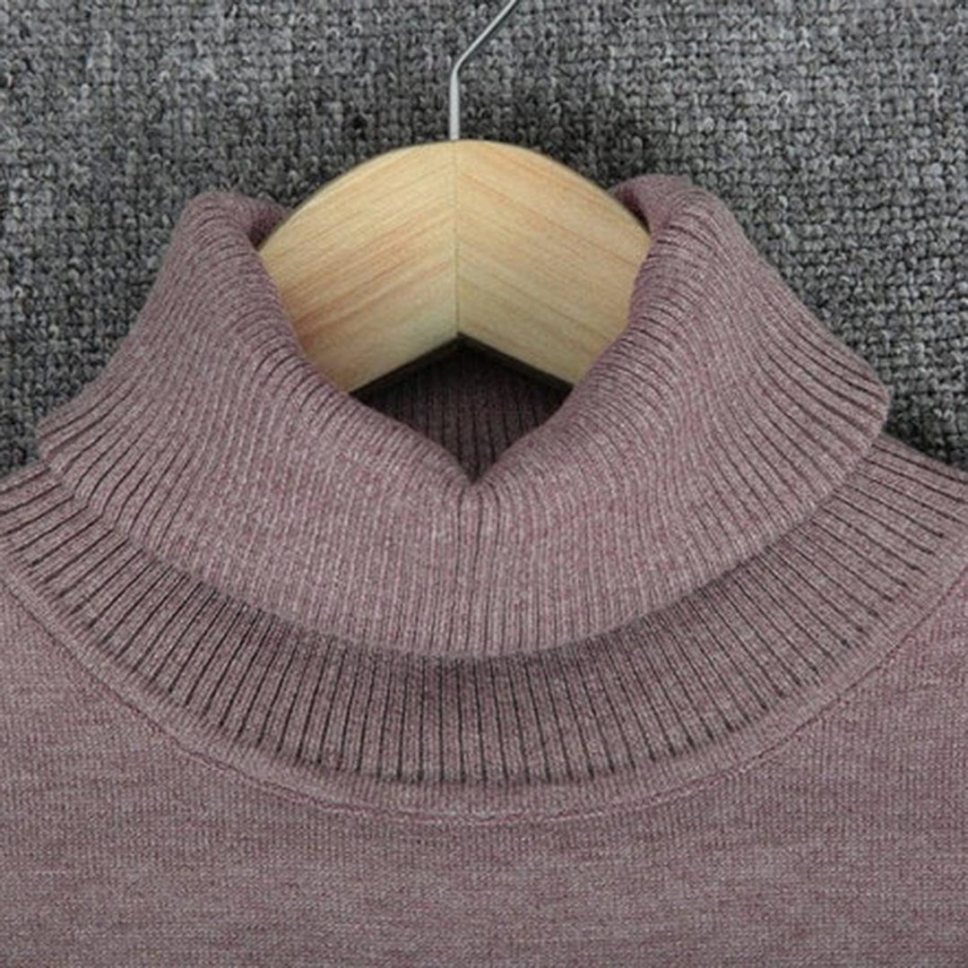 Rollkragenpullover und Hosen-Set für Damen