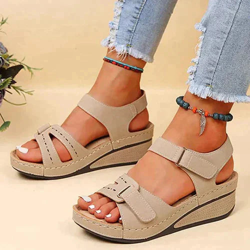 Hochhackige Sandalen für Damen