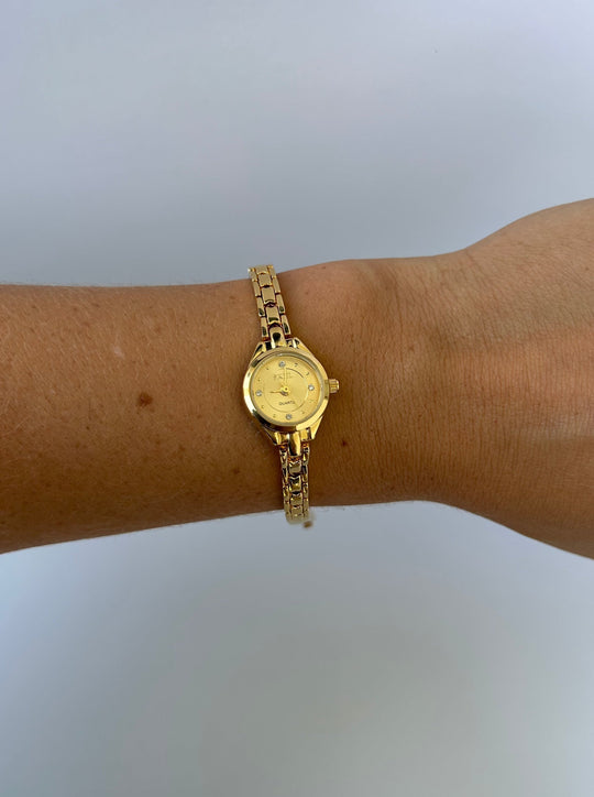 Zierliches Goldenes Damen Armbanduhr