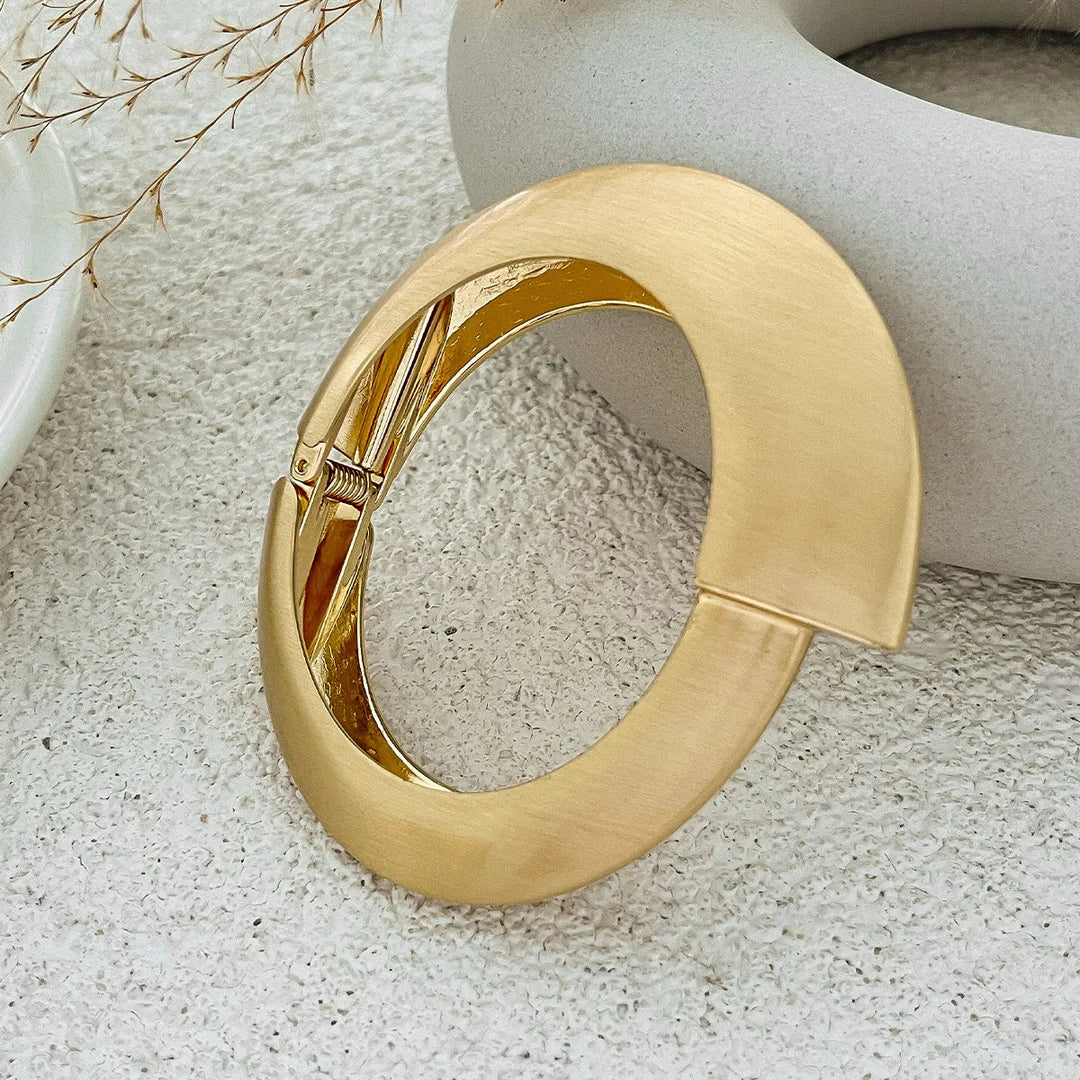 Elegantes Breites Damen Armreif Vintage Armband Gold