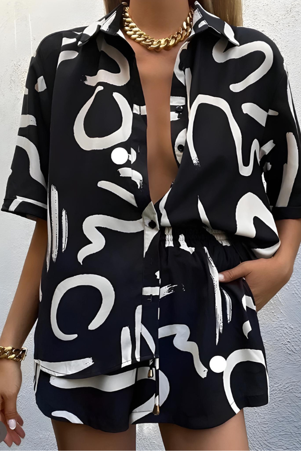 Elegantes Damen Strand-Set für den Sommer