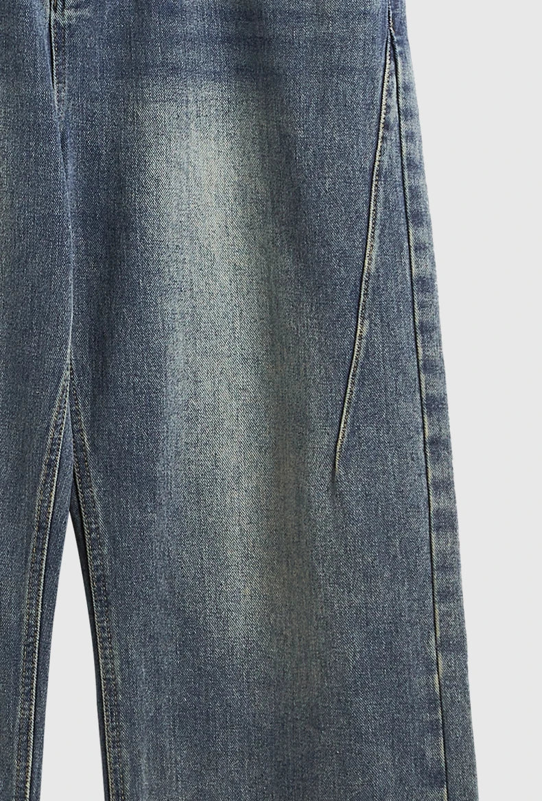 Gewaschene Jeans mit weitem Bein mit Fransen für Herren