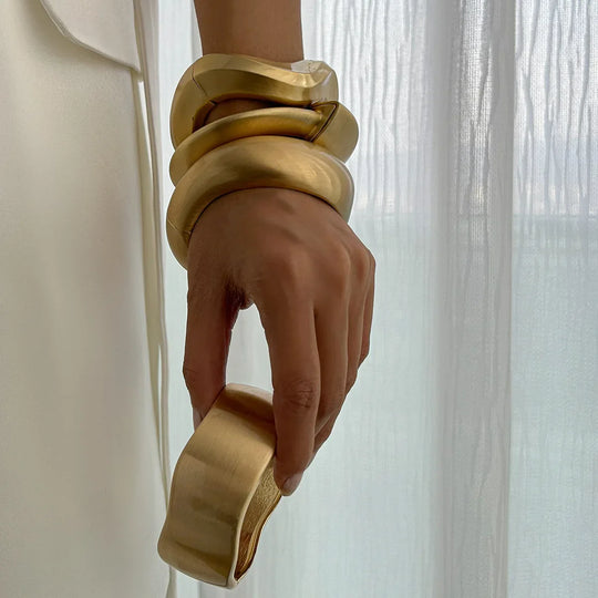 Elegantes Breites Damen Armreif Vintage Armband Gold
