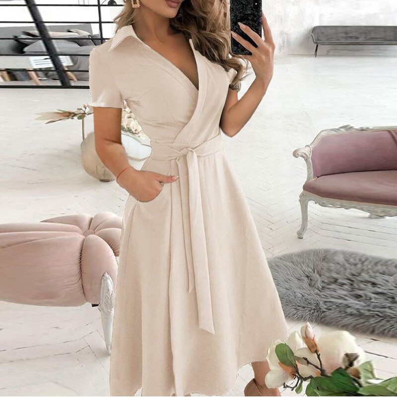 Elegantes Kleid für Damen